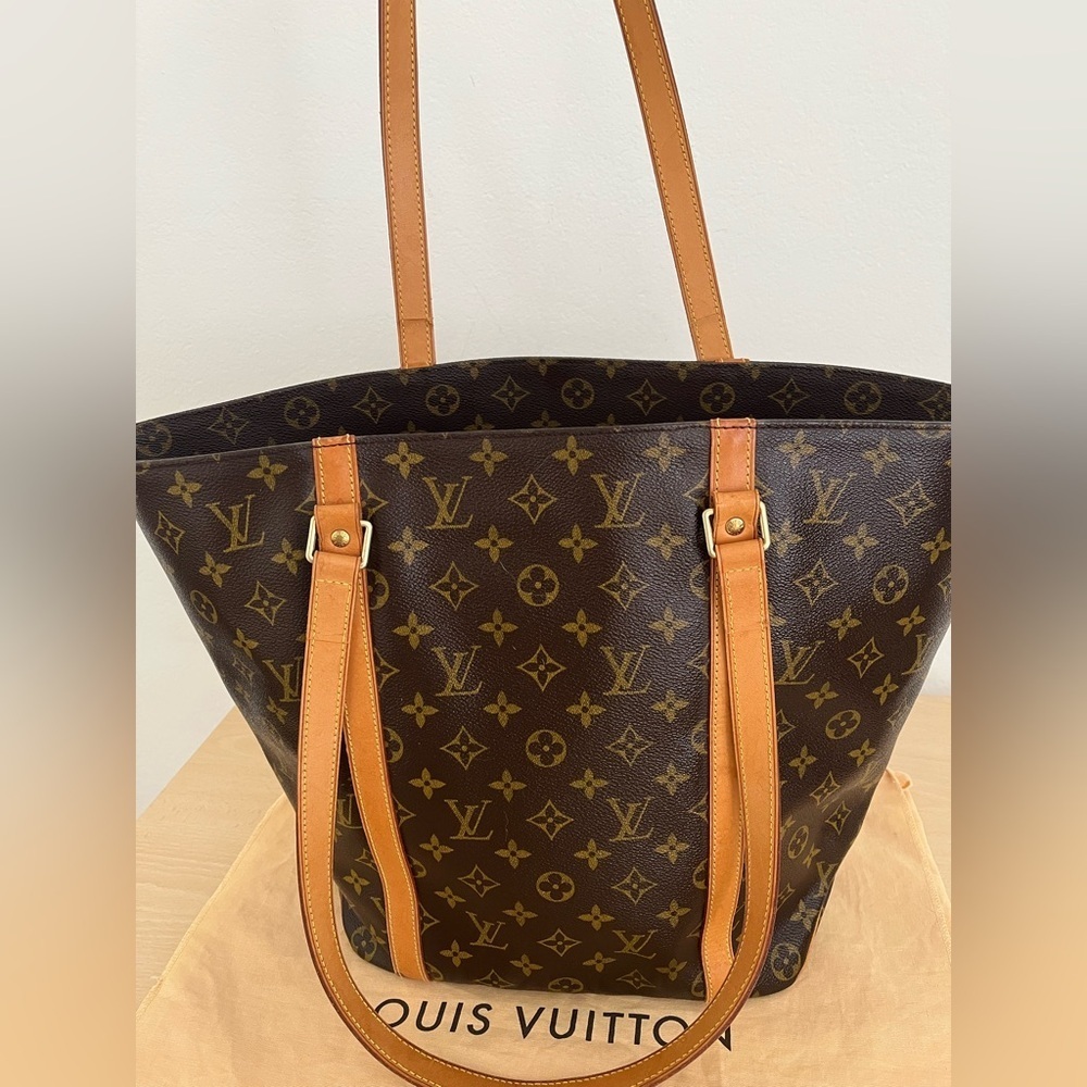 ❗️SOLD❗️


Louis Vuitton Sac Shopping Tote Large GM EUC 2001 - Picture 8 of 16